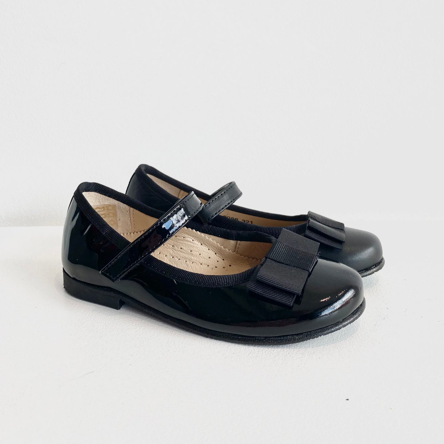 Petasil Girl's Black Patent Leather 'Matilde' School Shoes